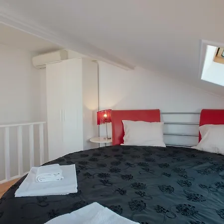 Myplacelisbon - Mouraria Duplex * Lizbona